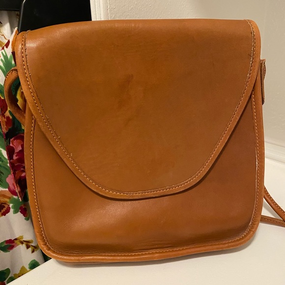 COACH LEATHER SHOULDER BAG BUTTERY TAN LEATHER - Picture 11 of 15